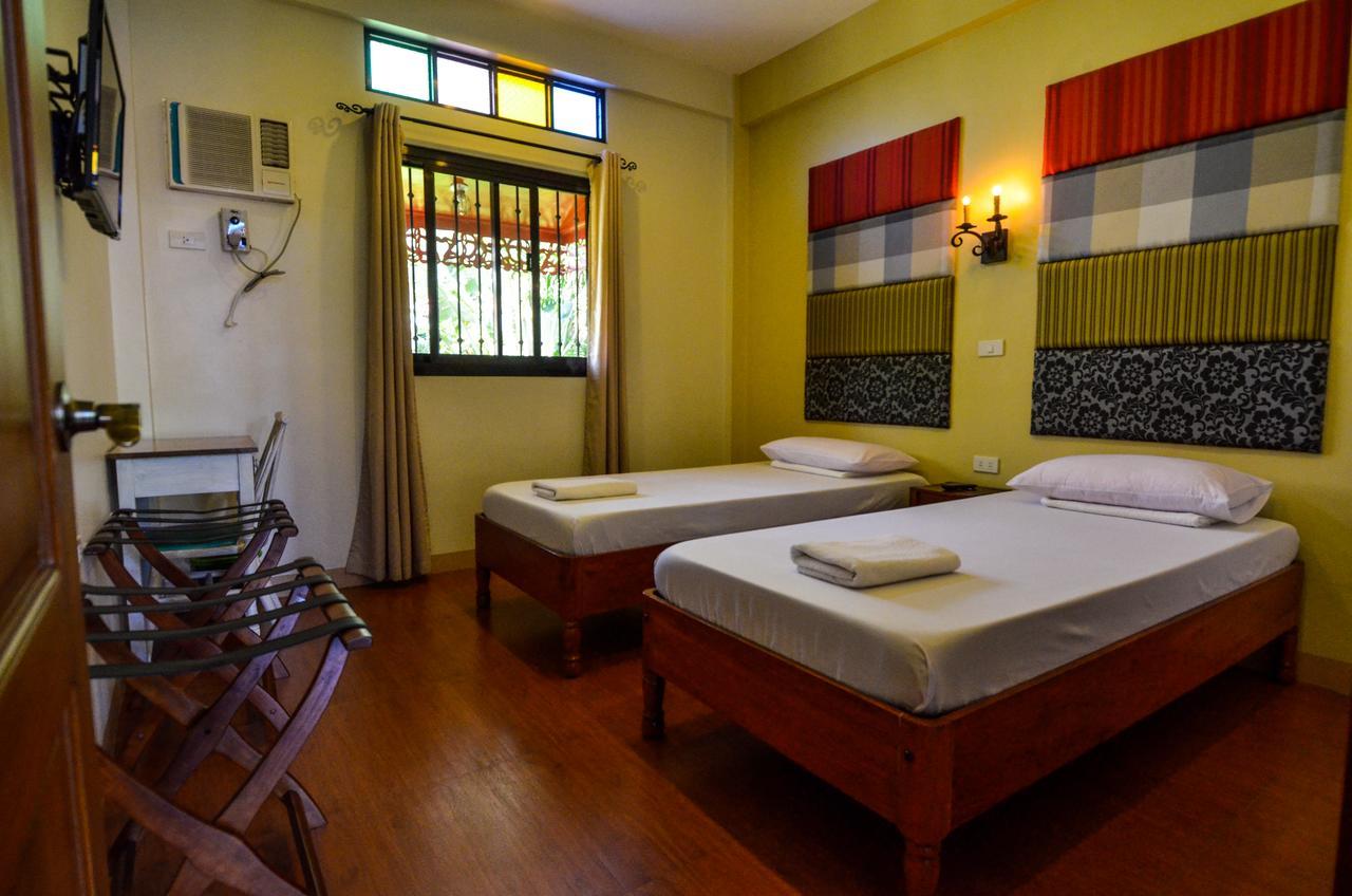 Casita Aurora Bed And Breakfast Legazpi Extérieur photo