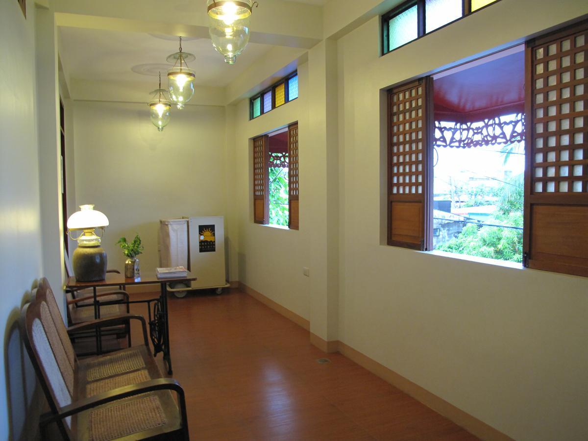 Casita Aurora Bed And Breakfast Legazpi Extérieur photo